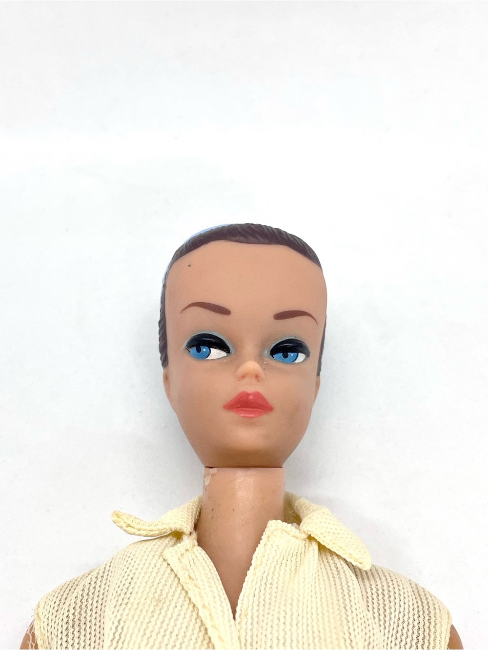 Vintage 1963 Fashion Queen Barbie Doll Mattel Molded Brown Hair Japan, 2 Outfits - Picture 5 of 14